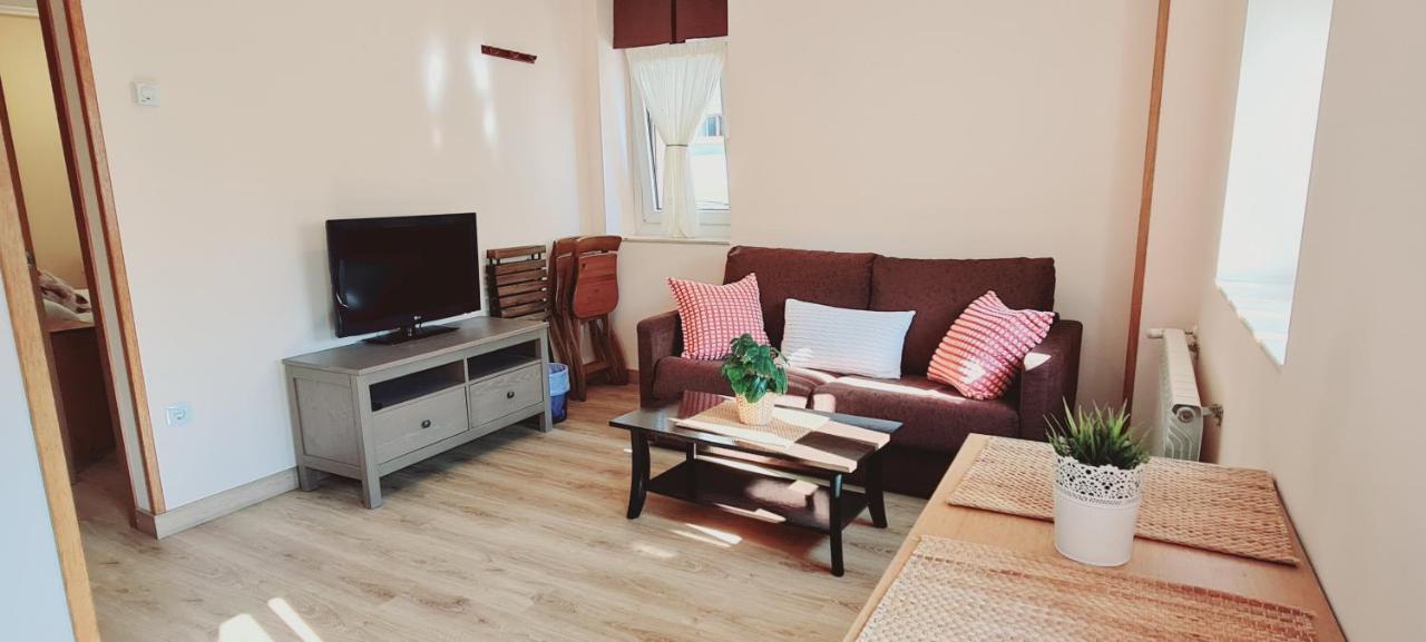 Onís Apartamentos El Pigazu מראה חיצוני תמונה